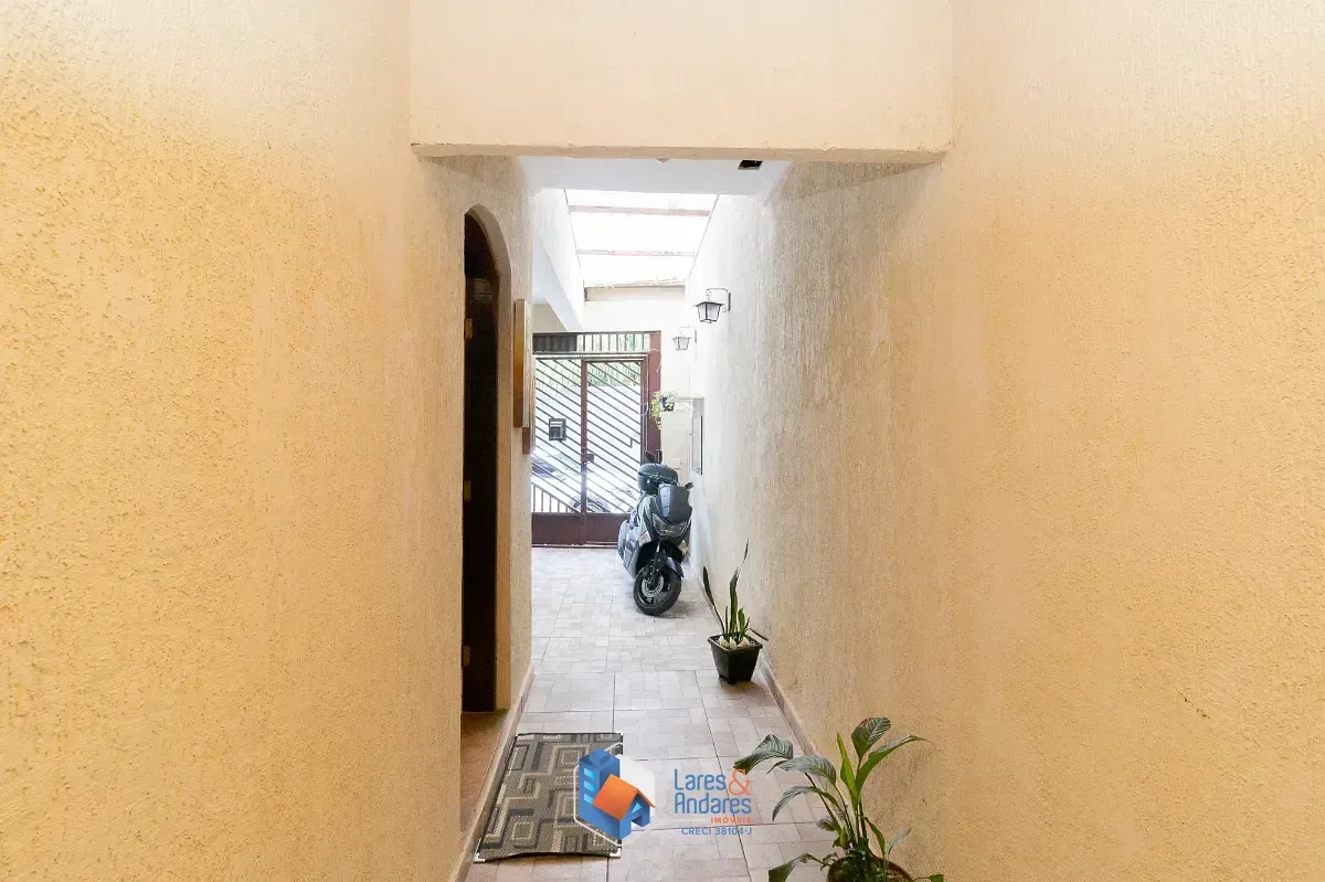 Imagem Sobrado para venda em Vila Marina com 2 quartos, sendo 2 suítes, 180m²