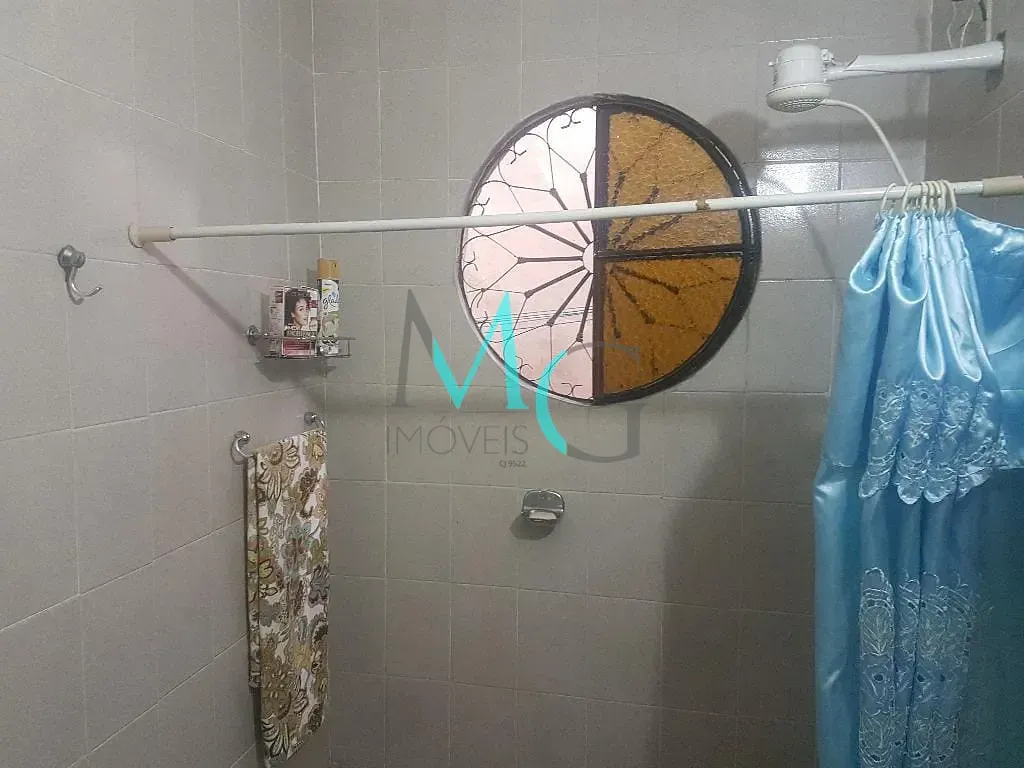 Imagem Casa com 4 dormitórios à venda, 260 m² por R$ 400.000,00 - Campo Grande - Rio de Janeiro/RJ