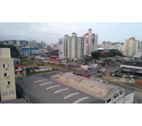 Imagem Apartamento com 2 Quartos à Venda, 60 m² em Operária Nova - Criciúma