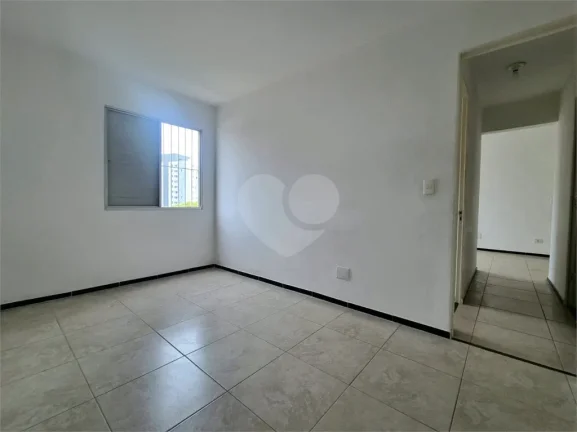 Imagem Apartamento à venda com 2 quartos no condomínio Margarida, São Paulo - SP