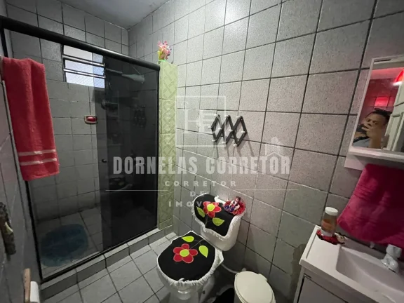 Imagem Ampla Casa com 3 Quartos e Suíte - Perfeita para Sua Família!
