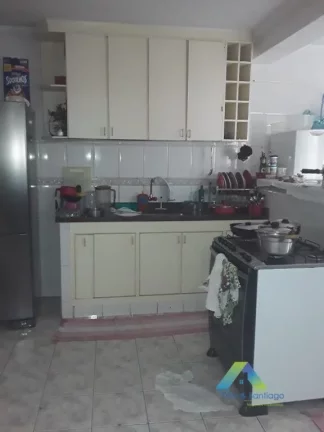 Imagem Excelente oportunidade sobrado com ótima localização, com 3 dormitórios, 2 banheiros, quinta e 1 vaga
