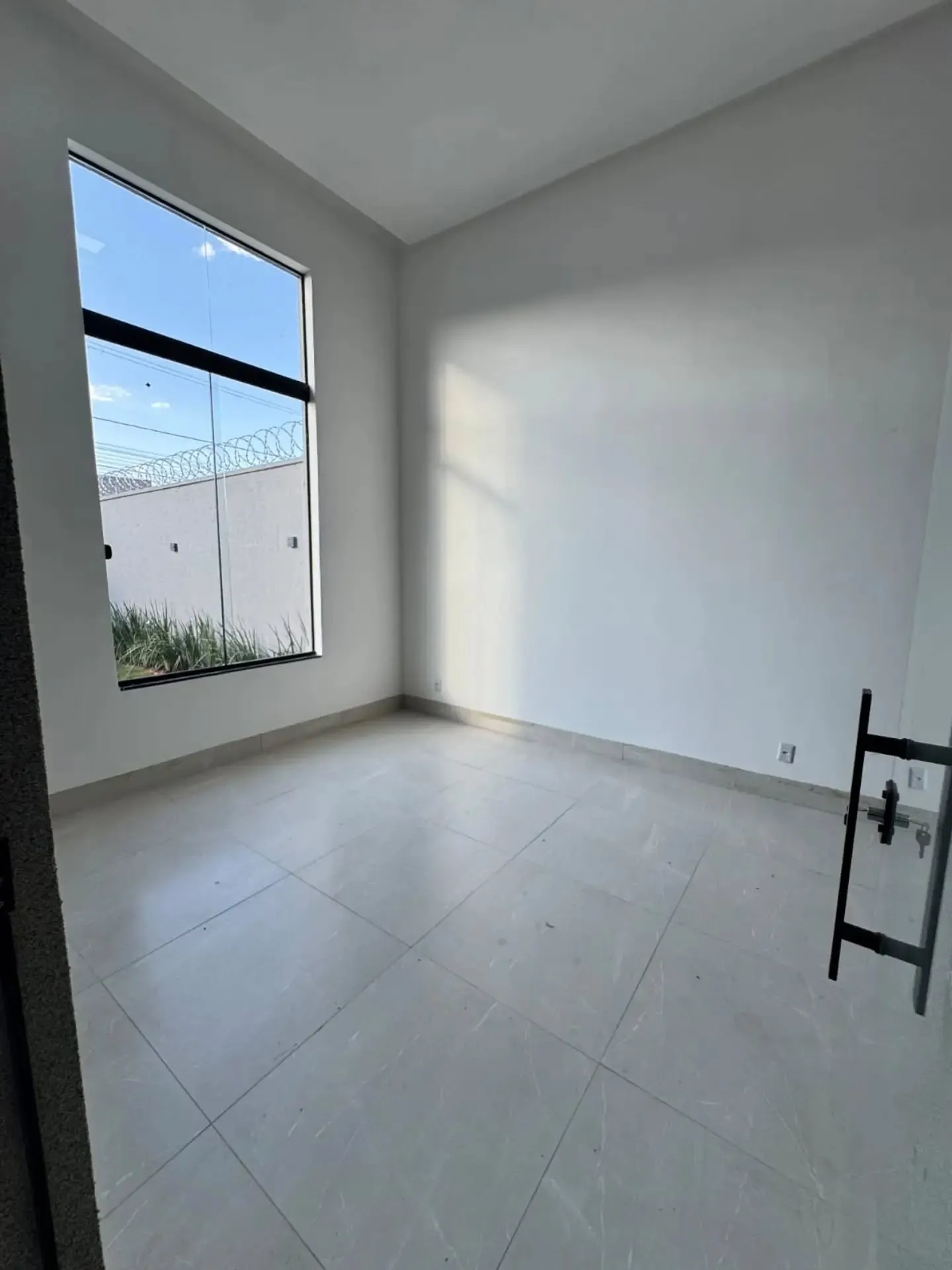 Imagem Casa 3/4 C Suite No Jardim Veneza Em Aparecida De Goiania