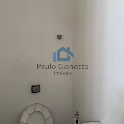 Imagem Sala Comercial com 104 m2 no Centro de Cotia