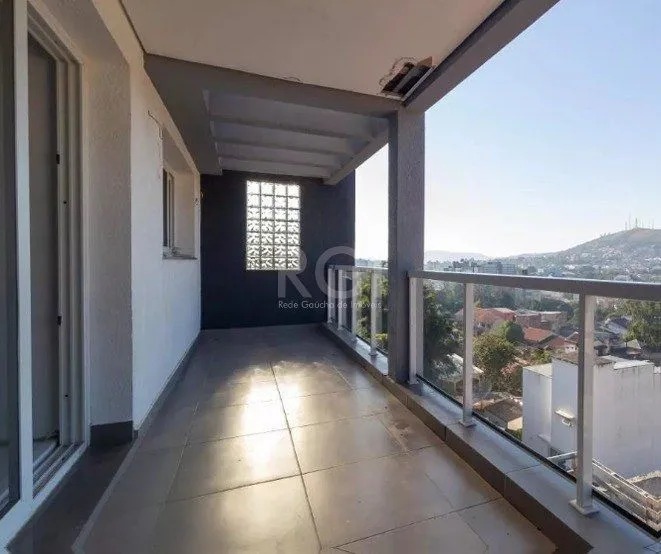Imagem Casa para Venda - 377m², 4 dormitórios, sendo 2 suítes, 3 vagas - Teresópolis