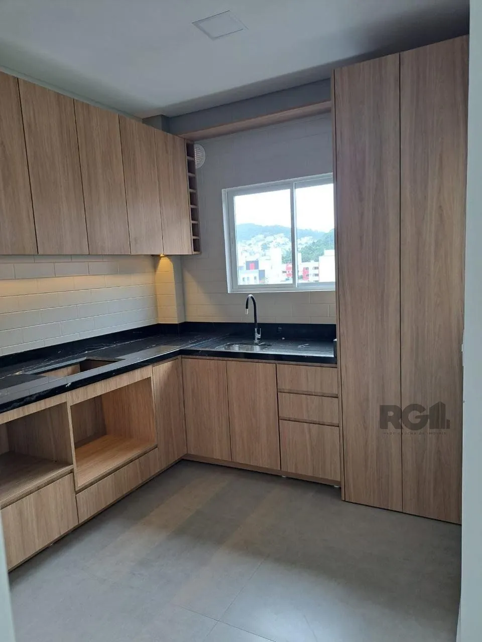 Imagem APARTAMENTO 2 QUARTOS - SUITE - BALNEÁRIO CAMBORIU - SC