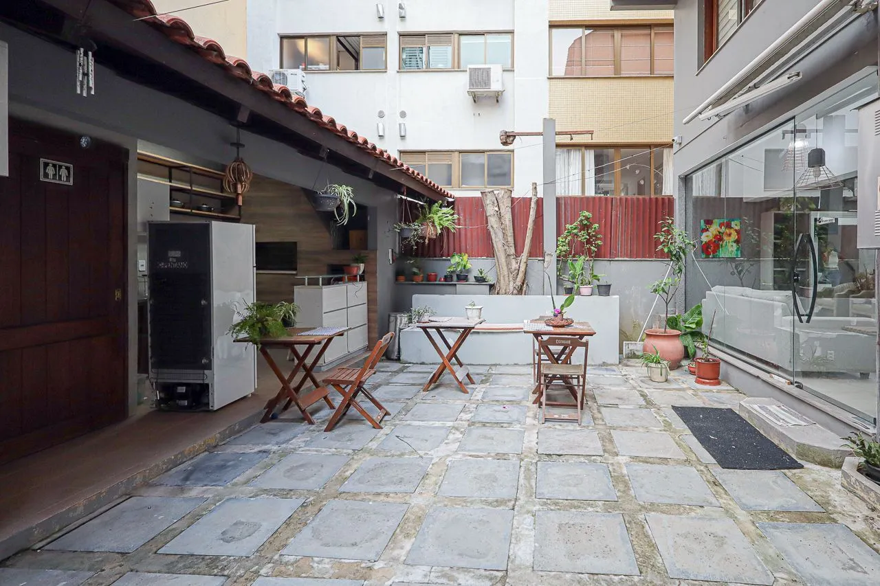 Imagem Casa, 3 dormitórios, 2 Suítes, 293,20m², Bairro Bela Vista, Porto Alegre
