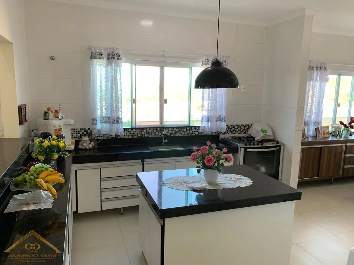 Imagem Casa em Condomínio para Venda em Cabo Frio / RJ no bairro Dunas do Peró