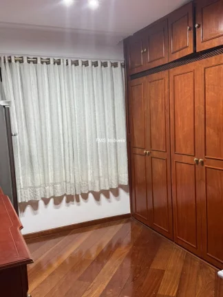 Imagem Apartamento à venda no Brooklin de 3 quartos, 1 suíte, 3 banheiros, 3 vagas, 260m².