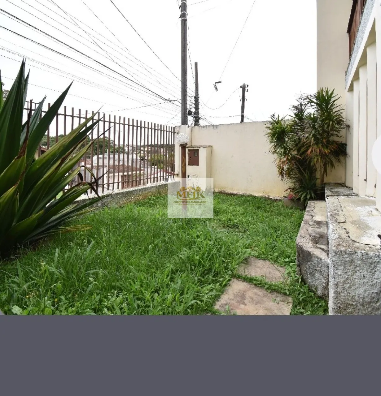Foto do imóvel Imperdível casa à venda em Curitiba-PR, no Boa Vista: 3 quartos, 1 sala, 3 banheiros, 59,40 m²!
