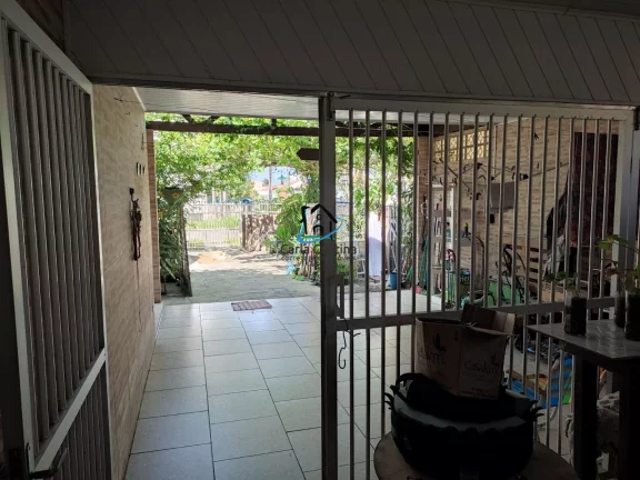 Imagem CASA RESIDENCIAL em PONTAL DO PARANÁ - PR, Balneário Shangri-lá