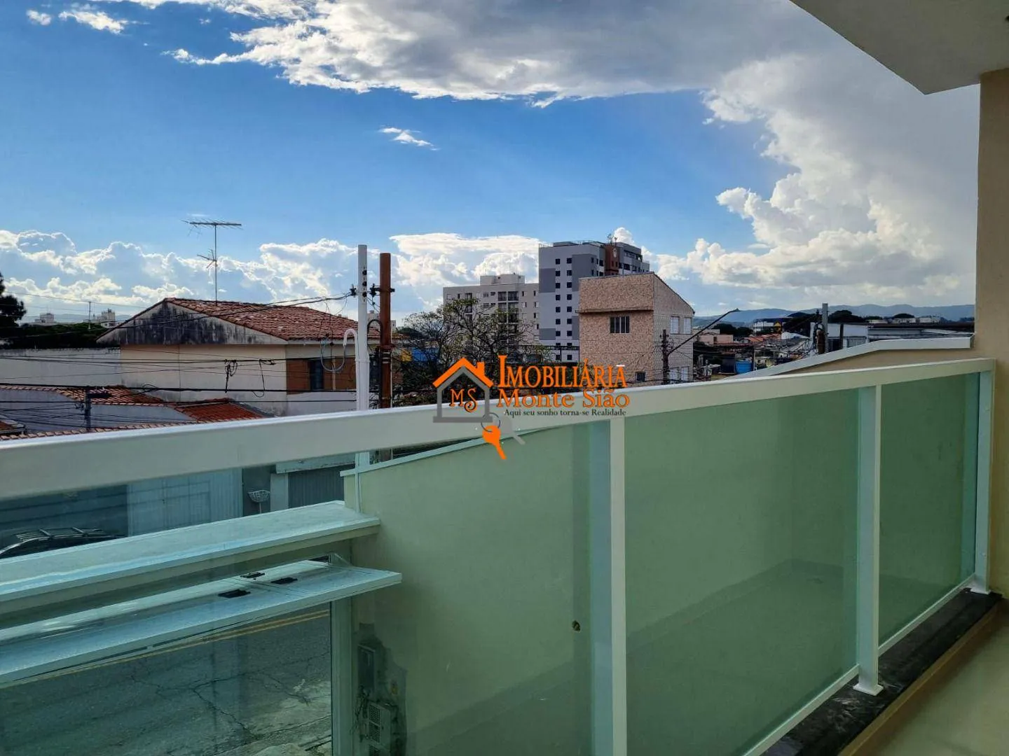 Imagem Sobrado com 3 dormitórios / 3 suítes VILA FÁTIMA