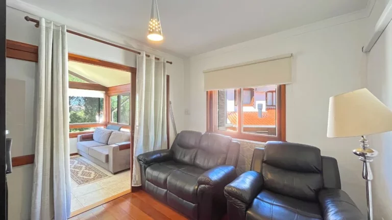 Imagem Casa para venda no bairro Teresópolis em Porto Alegre