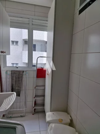 Imagem Apartamento à venda no Embaré com vista para o mar!
