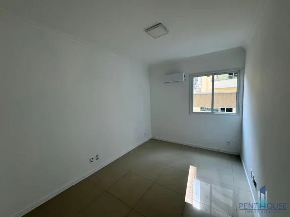Imagem Apartamento Zona Central para Venda em Balneário Camboriú, CENTRO, 4 dormitórios, 2 suítes, 3 banheiros, 1 vaga