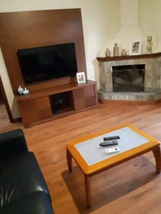Imagem OPORTUNIDADE !!! LINDA CASA NO QUINTA DAS VIDEIRAS PARA VENDA.