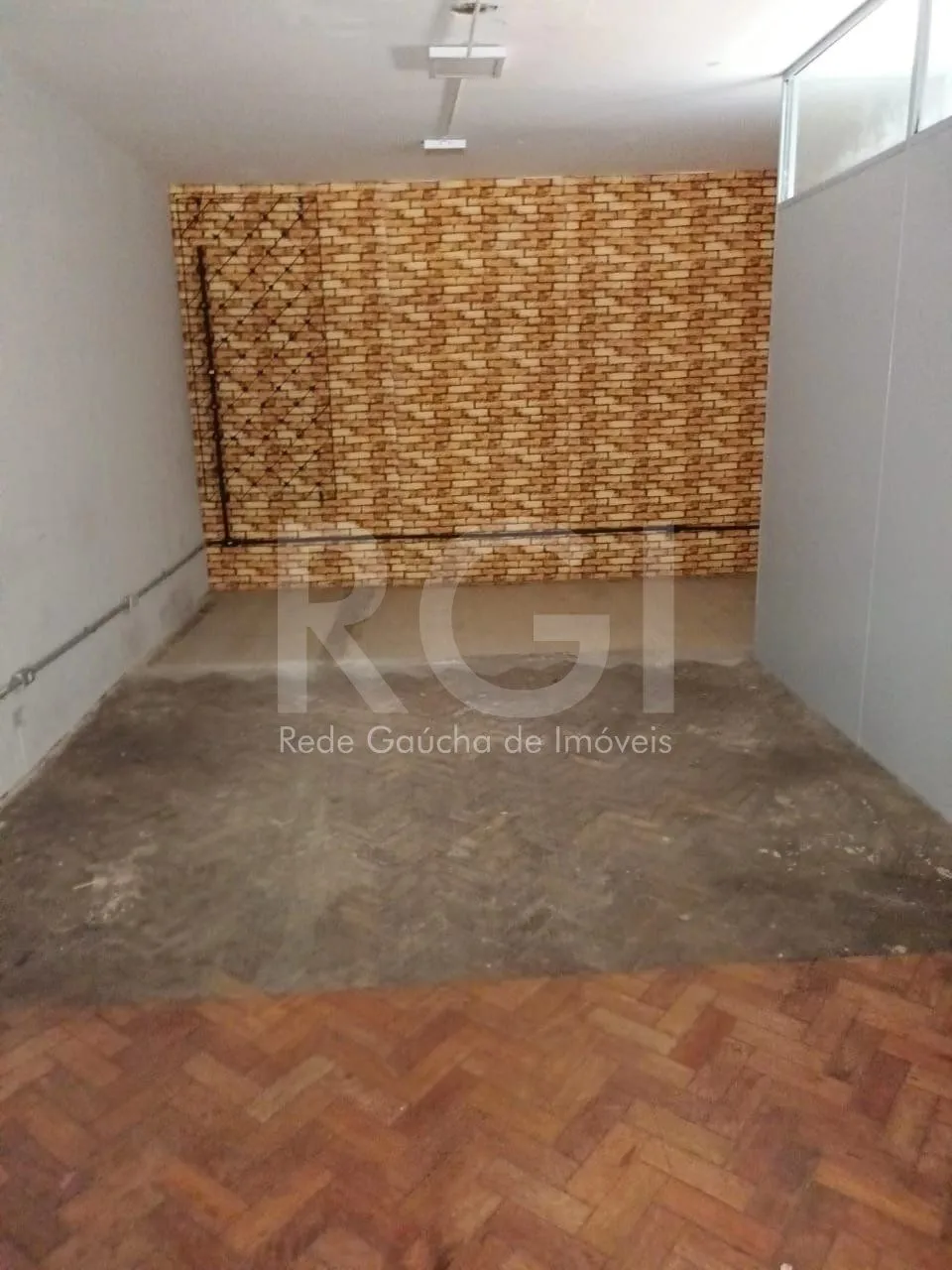 Imagem Conjunto/Sala para Venda - 85m², 0 dormitórios, Centro