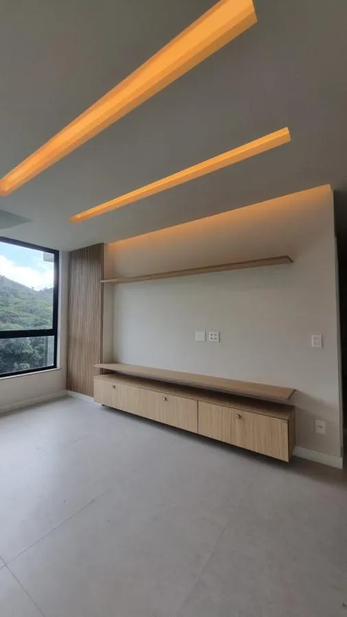 Imagem Casa em Condomínio para Venda em Areal / RJ no bairro Fazenda Velha