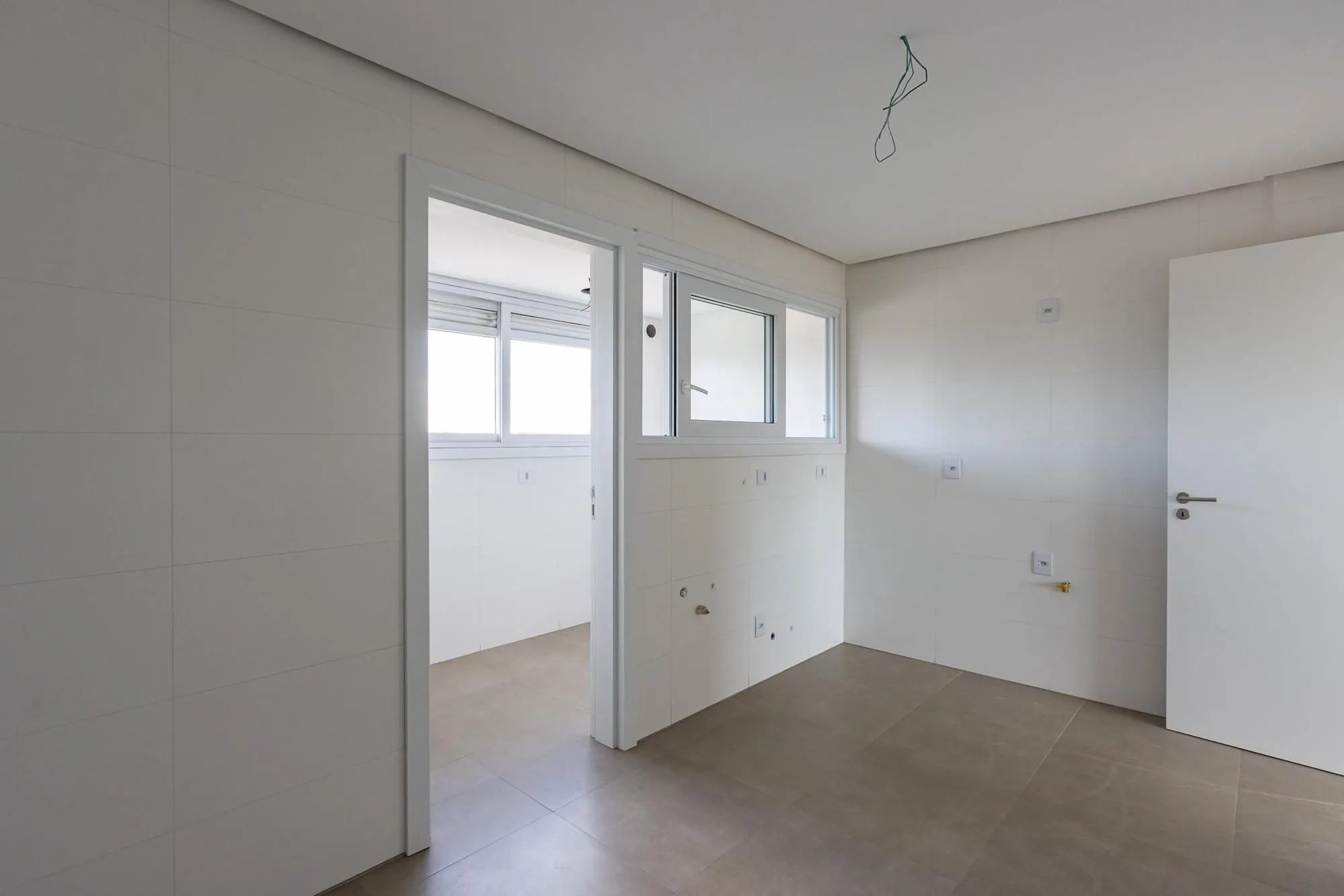 Imagem Apartamento de 3 dormitórios, 3 suítes, e 4 vagas, no bairro Jardim Lindoia