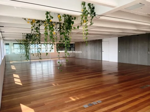 Imagem Conjunto Comercial à Venda em São Paulo-SP, Jardim Paulistano: 2 Vagas e 201m² de Área!