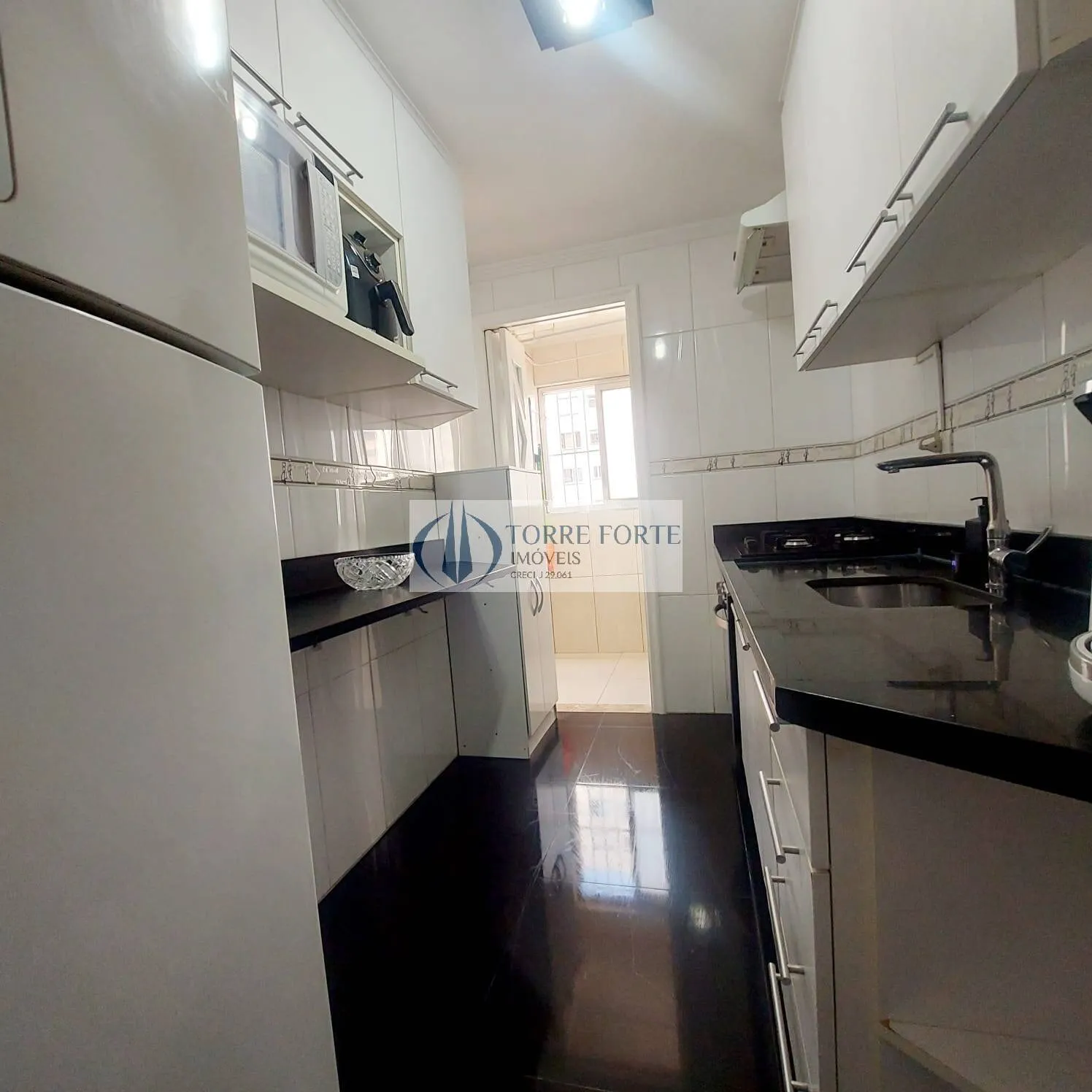 Imagem Apartamento Mobiliado com 2 Dormitórios e 1 Vaga na Vila Ema