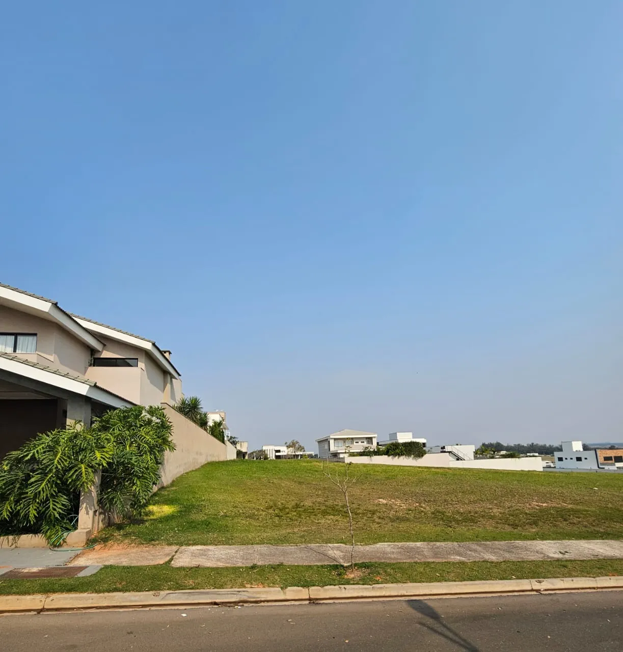 Imagem Terreno de 1.000,00m² a Venda, Localizado no Residencial Saint Patrick!