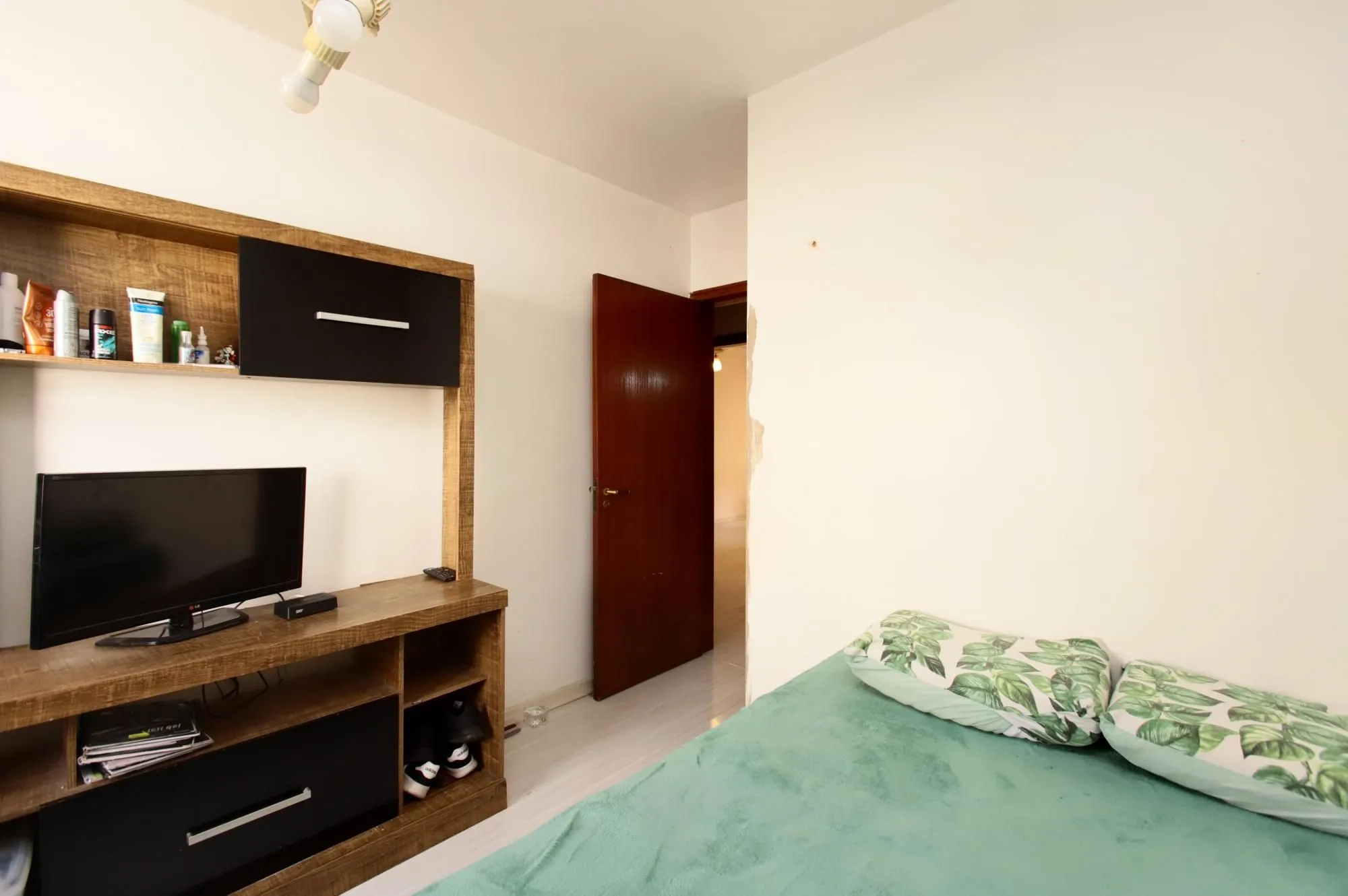 Imagem Bem localizado 03 dorm. Suite, churrasqueira, 01 vaga , Auxiliadora