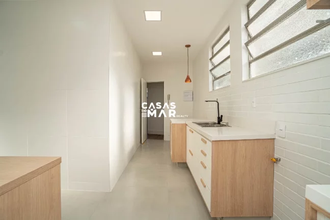 Imagem Imperdível! Apartamento à venda na Barra da Tijúca, Rio de Janeiro-RJ: 4 quartos, 1 suíte, 4 banheiros, 1 vaga, 130m².