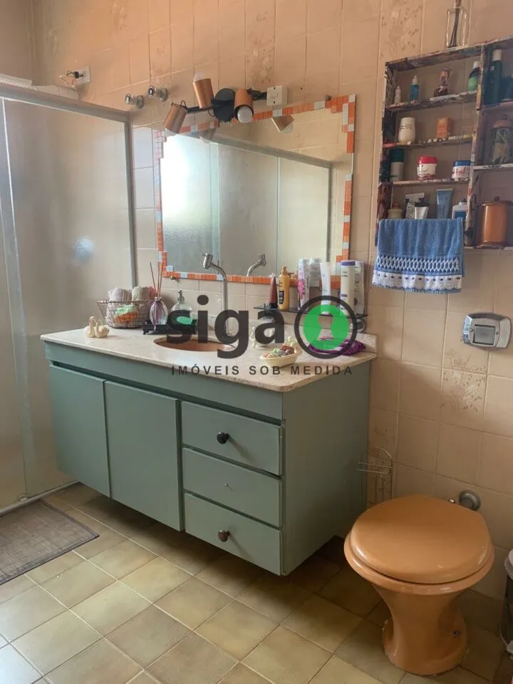 Imagem VENDE Casa Assobradada no Parque das Árvores (Região de Interlagos) 3 Dormitórios, Edícula e 4 Vagas