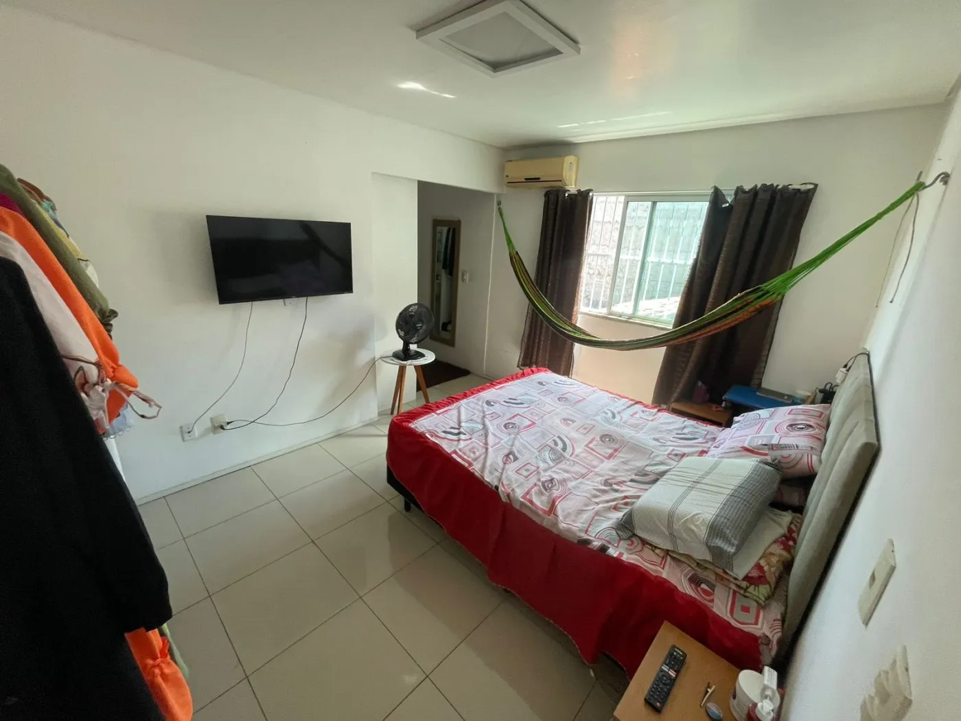 Imagem Casa para Venda em Fortaleza, Parque Dois Irmãos, 6 dormitórios, 3 suítes, 2 banheiros, 2 vagas