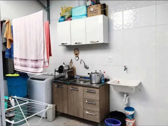 Imagem Casa à venda Farolândia, 3 quartos suíte, 135m², 2 salas, cozinha, 2 vagas, área de serviço