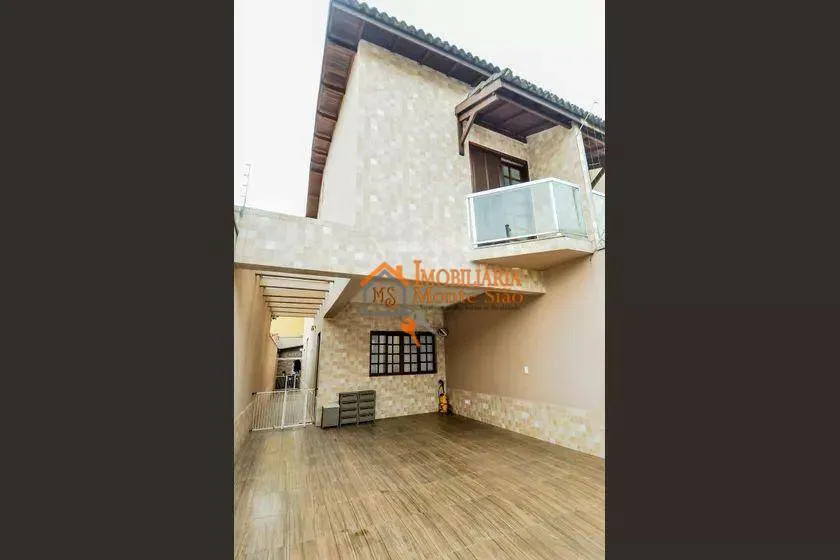 Foto do imóvel Sobrado com 3 dormitórios à venda, 180 m² por R$ 1.272.000,00 - Vila Fátima - Guarulhos/SP
