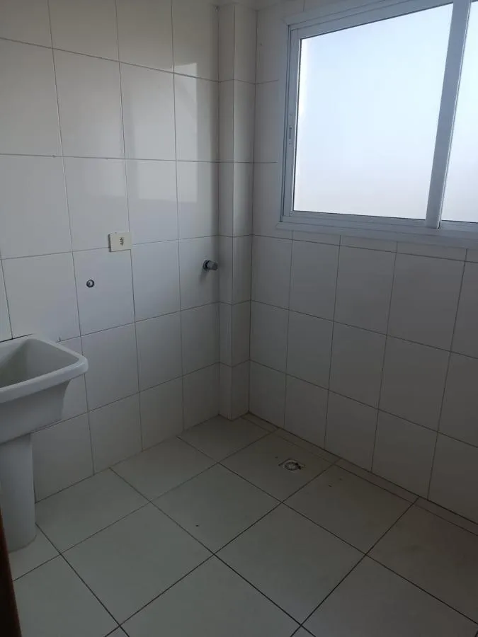 Imagem Apartamento para Venda em Praia Grande, Guilhermina, 3 dormitórios, 2 suítes, 1 banheiro, 2 vagas