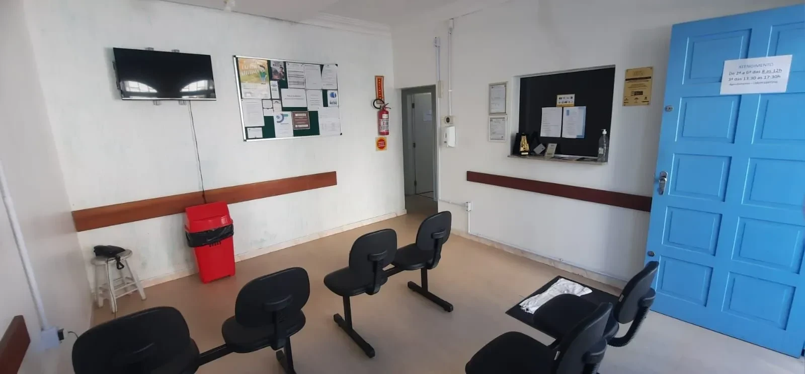 Imagem Casa com 6 Quartos à Venda, 140 metros em Coqueiros - Florianópolis