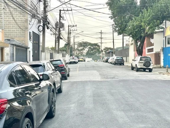 Imagem Galpão com Potencial para "Sale-Leaseback" com 370m2 à venda na Vila Anastácio