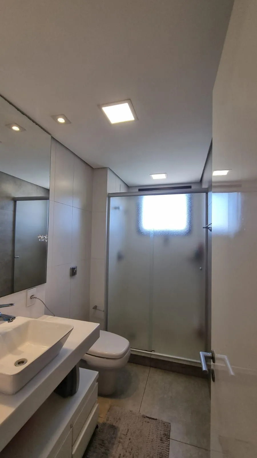 Imagem Apartamento 3 dormitórios com dependência, 127m privativos, duas vagas individuais no Bairro Higienópolis