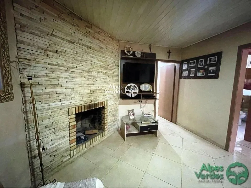 Imagem Vende-se casa na Vila do Cedro em Canela/RS