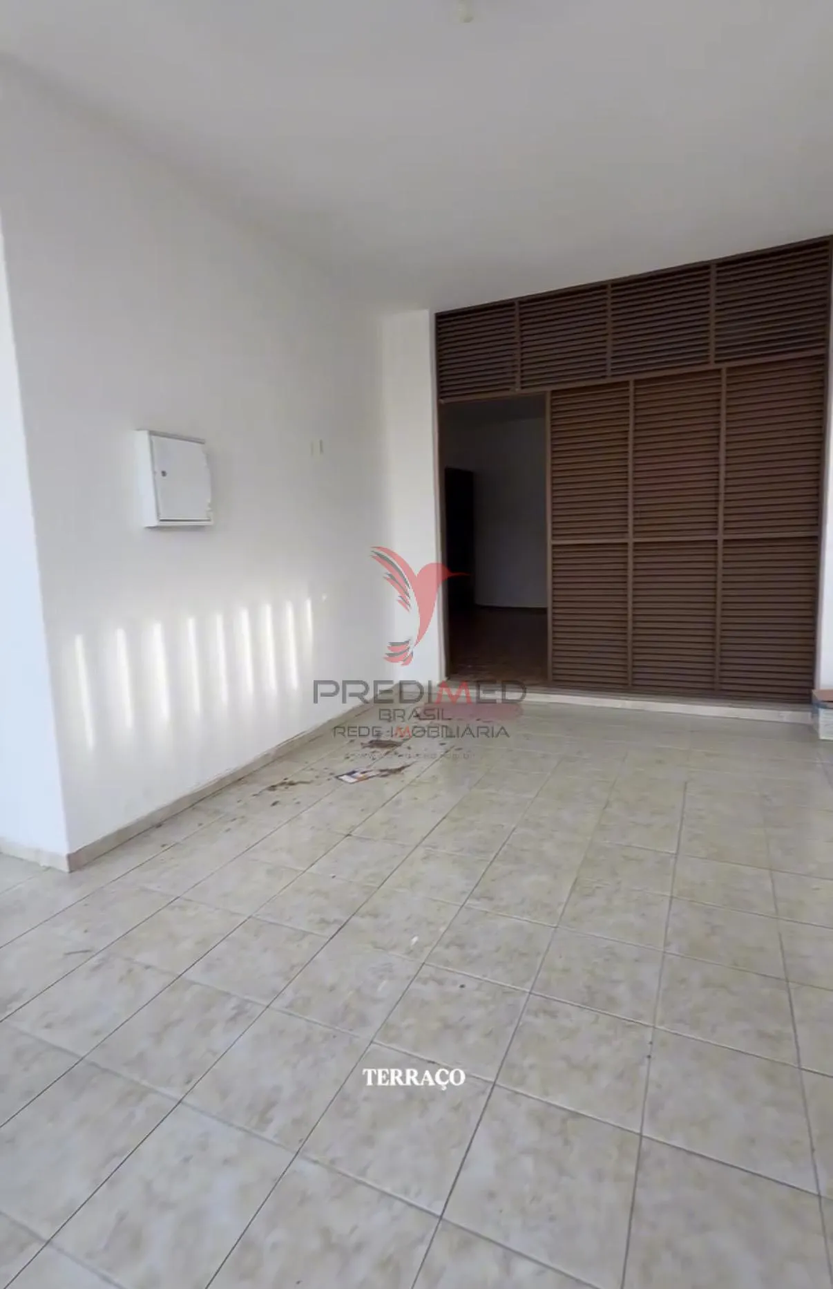 Imagem Casa em lote de 12X25, com terraço ,no bairro dos Estados