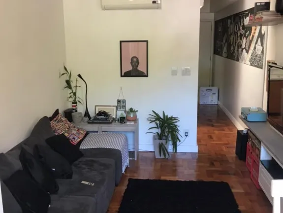Imagem Apartamento com 2 Quartos à Venda, 60 m² em Santa Teresa - Rio de Janeiro