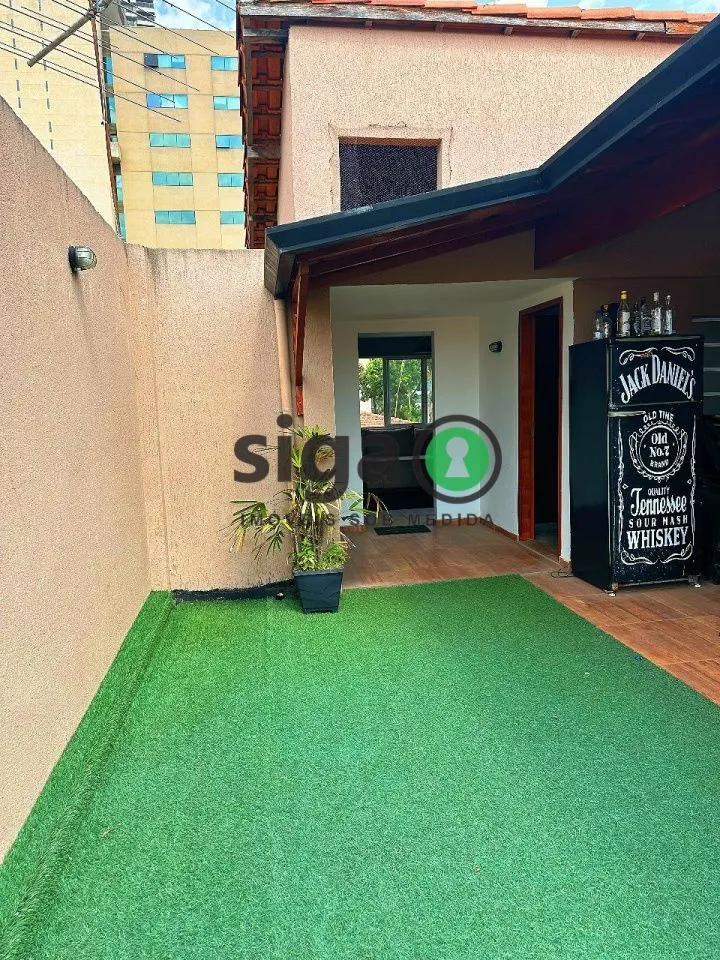 Imagem CASA Á VENDA NO BROOKLIN COM 3 QUARTOS, REFORMADA, 210M² - 2 VAGAS!