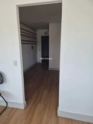 Imagem Conjunto Comercial à Venda na Barra Funda, São Paulo-SP: 1 Sala, 1 Vaga, 35m² de Área