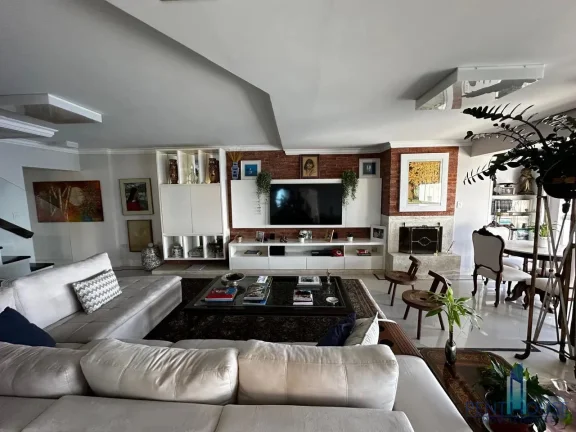 Imagem Apartamento Frente Mar para Venda em Balneário Camboriú, CENTRO, 4 dormitórios, 4 suítes, 5 banheiros, 3 vagas