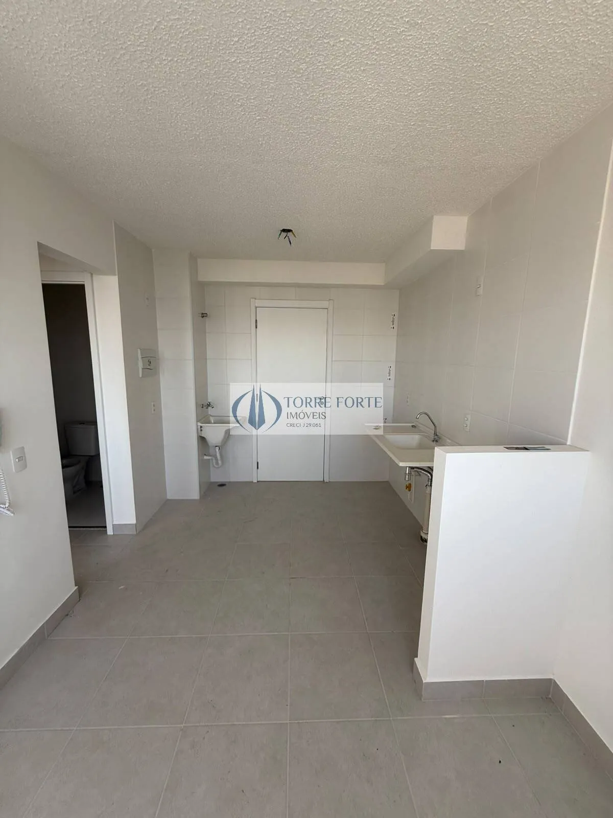 Imagem Apartamento com 2 dormitorios sem vaga na Vila Ema.