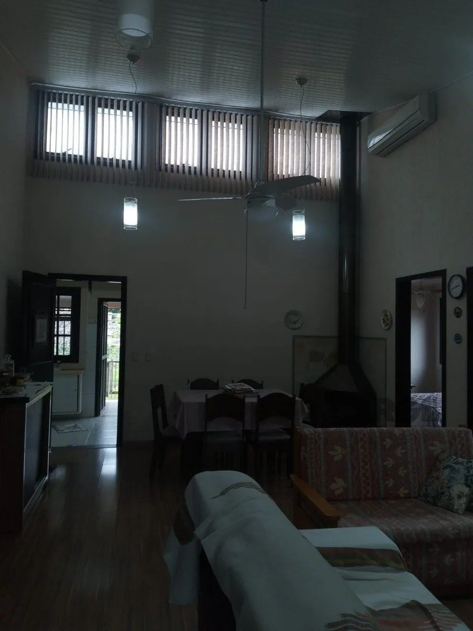 Imagem Sitio 4 dormsw, 1 suíte, vaga de garagem Bairro Sítio Ipiranga