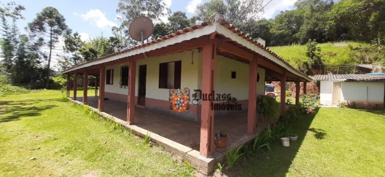 Imagem Chácara com 3 dormitórios à venda, 4300 m² por R$ 460.000,00 - Jardim Bom Jesus - Toledo/MG