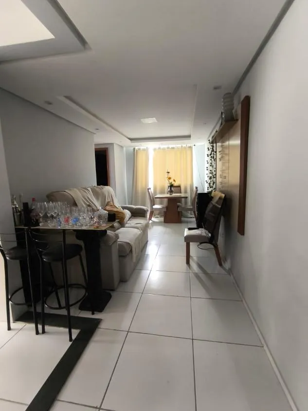 Imagem Apartamento com 2 quartos em Pirajá