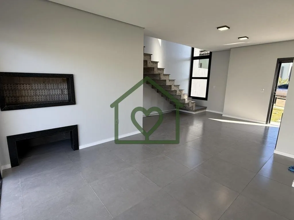 Imagem Oportunidade! Sobrado Novo no Residence Vivare - Centro de Viamão

Descubra o seu novo lar neste be...