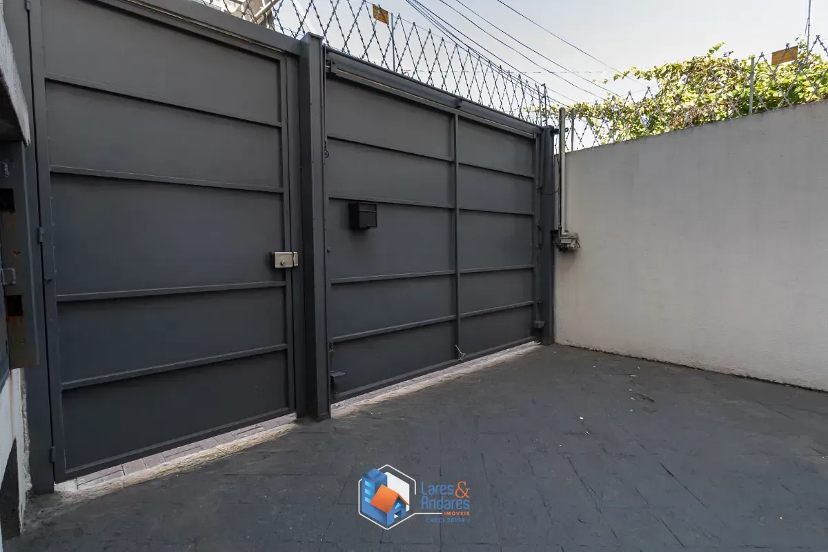 Imagem Casa comercial para venda em Água Branca, 300m²