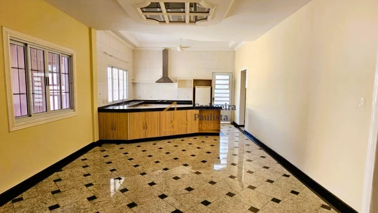 Imagem Casa com 4 dormitórios para venda ou locação - Parque Primavera - Cachoeira Paulista/SP