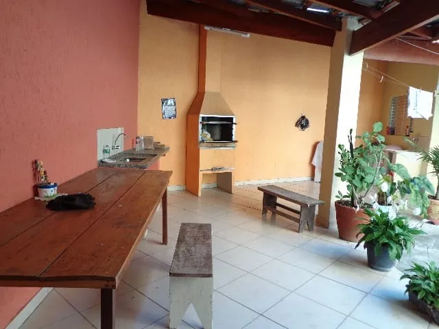 Imagem Casa à venda 2 Quartos, 2 Vagas, 125M², Beta, Pindamonhangaba - SP